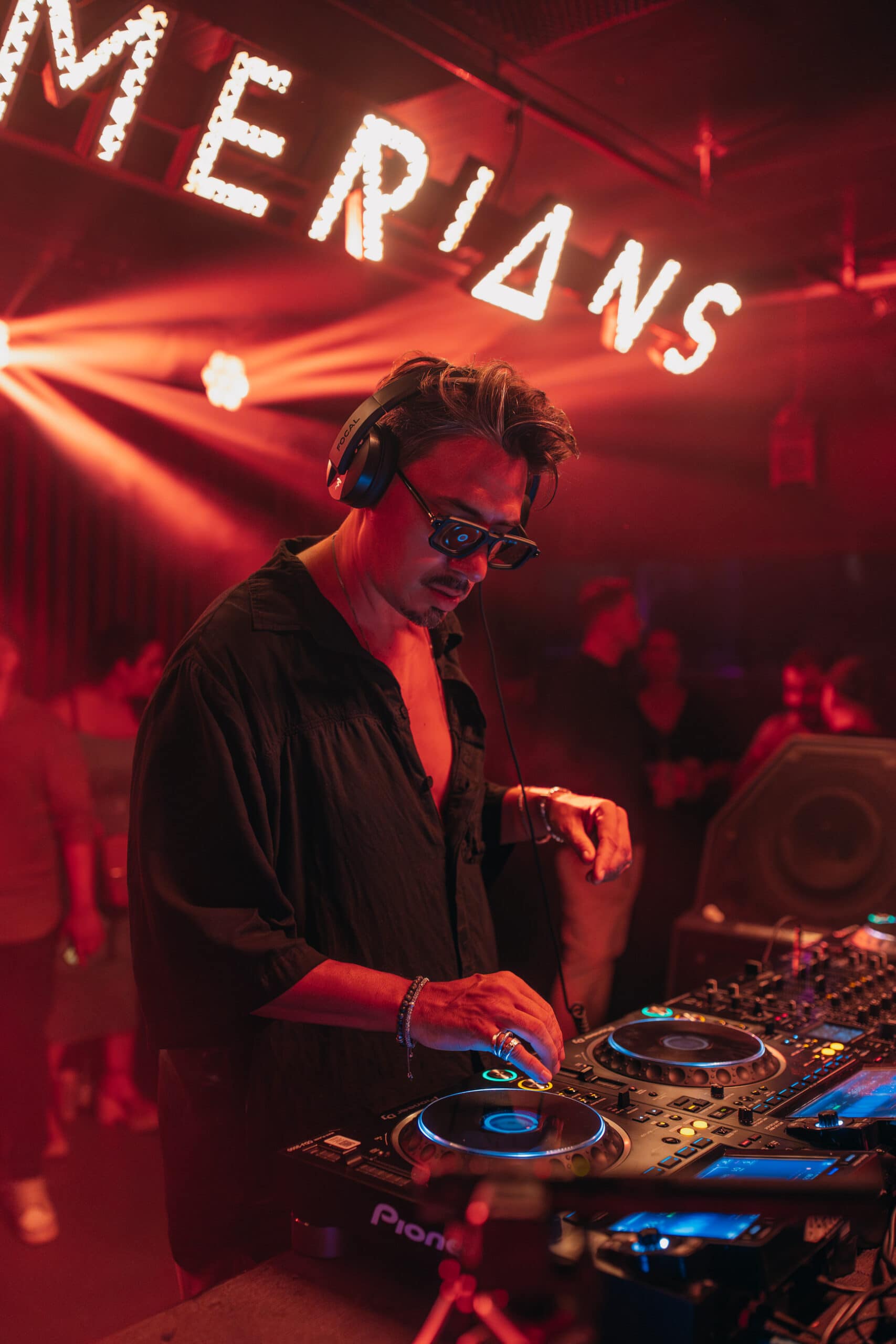 Dj kintar